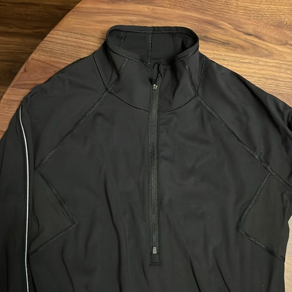 Athleta Eclipse Half Zip Pullover Black Size Medium - Picture 2 of 4